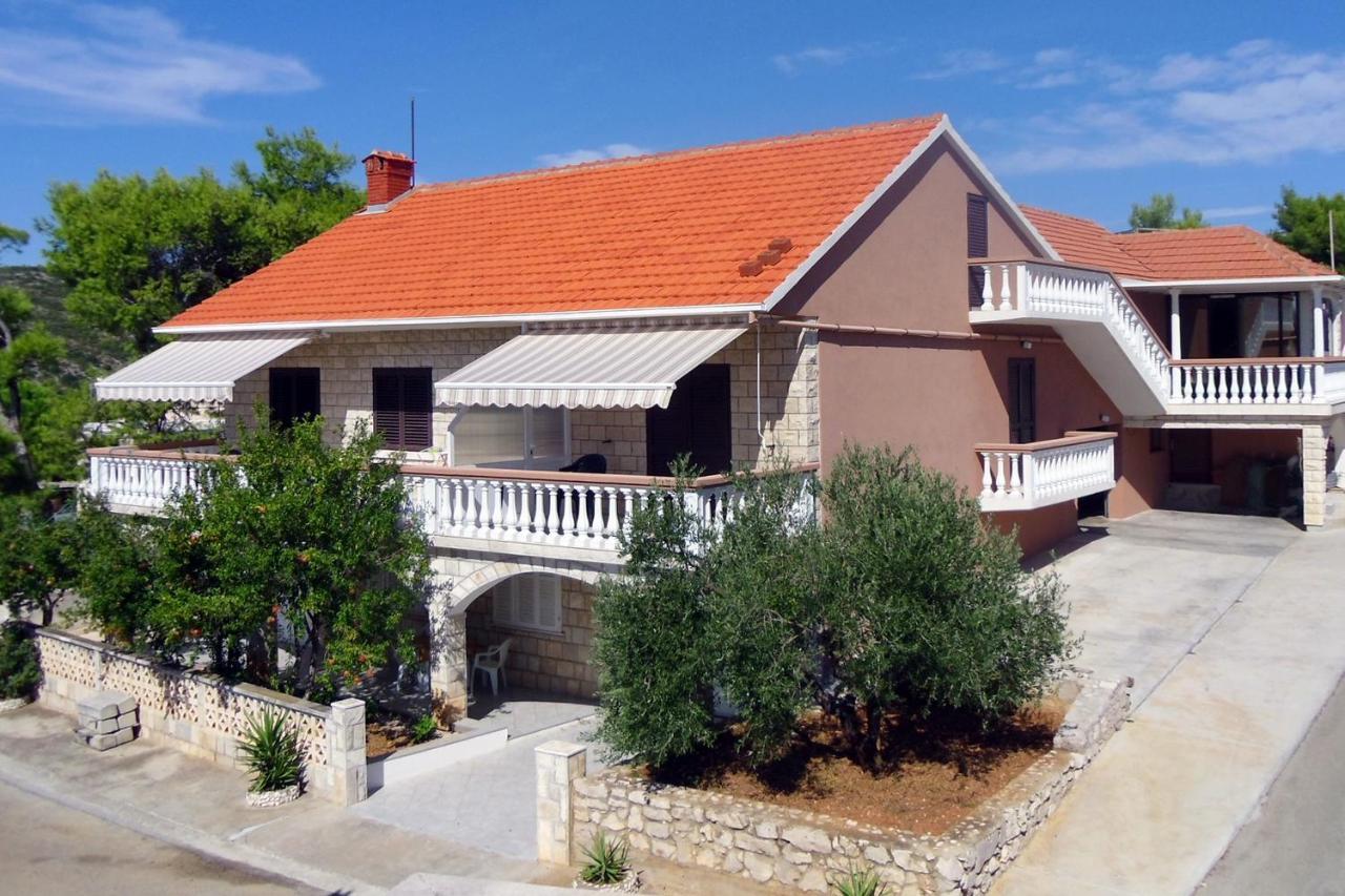 Apartments With A Parking Space Zavalatica, Korcula - 4453 Dış mekan fotoğraf