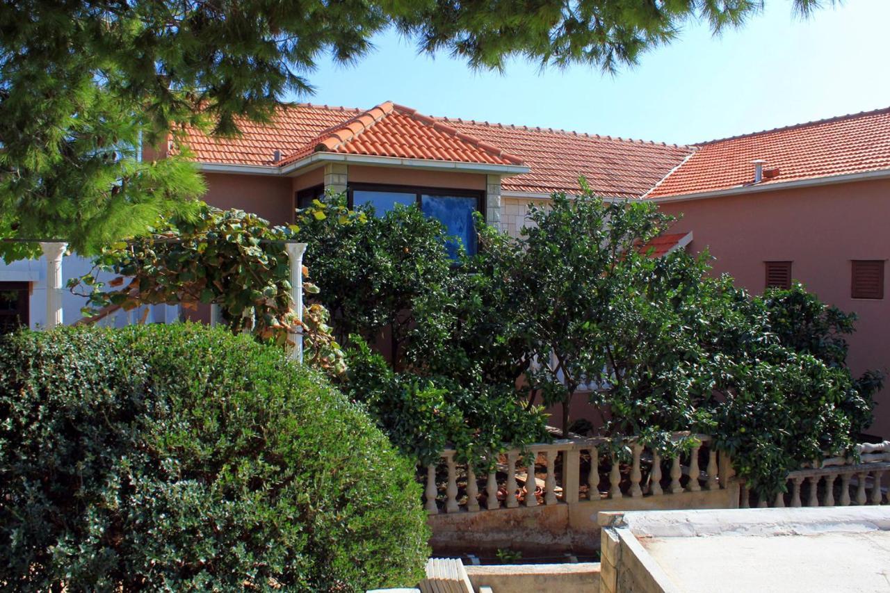 Apartments With A Parking Space Zavalatica, Korcula - 4453 Dış mekan fotoğraf