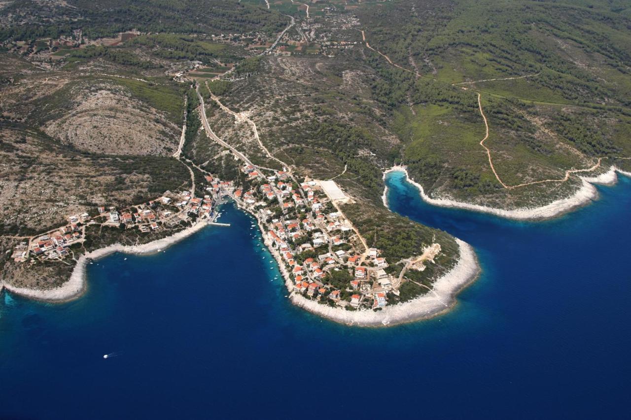 Apartments With A Parking Space Zavalatica, Korcula - 4453 Dış mekan fotoğraf